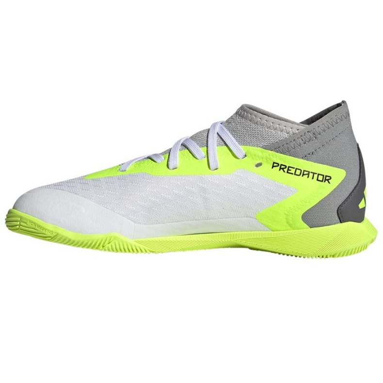 Pantofi de fotbal Adidas Predator Accuracy.3 In Jr IE9449 alb alb 1