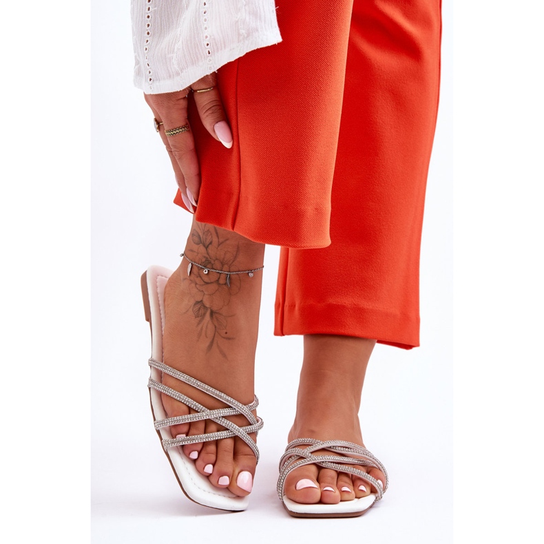 PG1 Sandale De Dama Cu Dungi Si Strasuri Albe Leomi 1