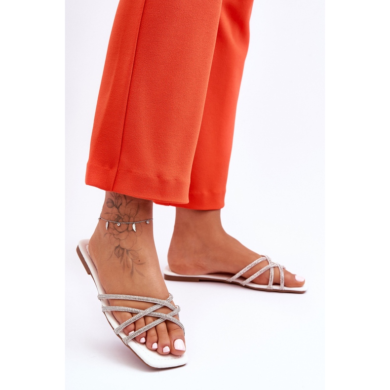 PG1 Sandale De Dama Cu Dungi Si Strasuri Albe Leomi 2