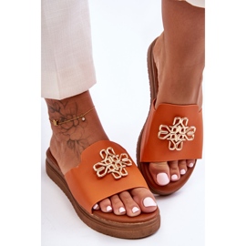 PG1 Papuci de damă din piele cu platformă cu decor Orange Azera portocale 2 PG1 Papuci de damă din piele cu platformă cu decor Orange Azera portocale 2