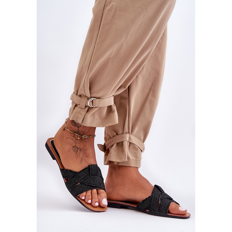 Papuci negri din stofă Aversa pentru femei negru 1