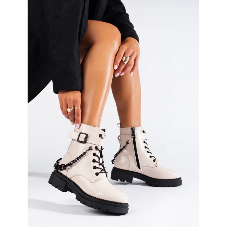 Muncitori lacuiti bej cu lant Shelovet 1