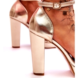 Sandale Mandy aurii cu toc înalt de aur 4