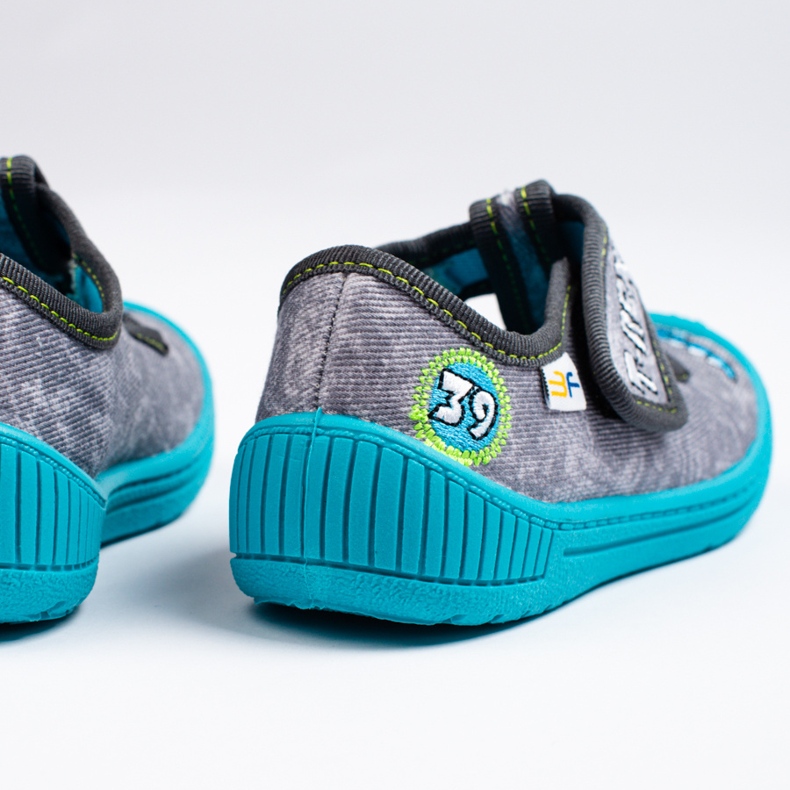 SHELOVET Papuci gri pentru gradinita pentru un baiat 3E 2