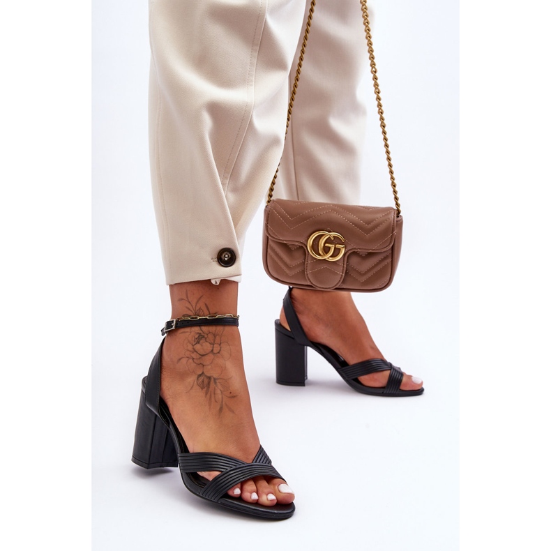 PS1 Sandale Clasice Pe Toc Negru Zipola 1