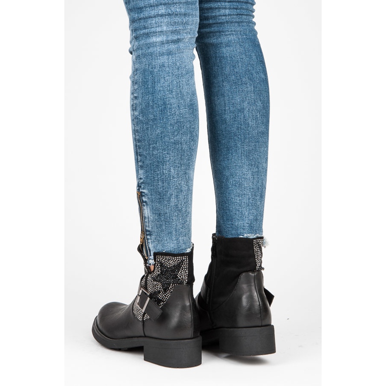 Kylie Ghete rock negru 1 Kylie Ghete rock negru 1