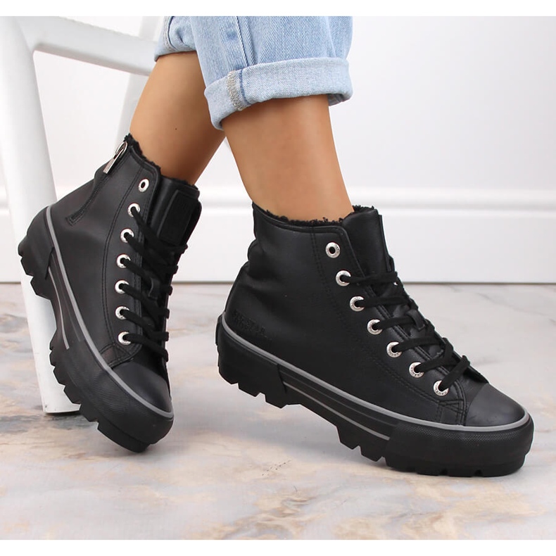 Tenisi izolați pe platformă neagră Big Star MM274039 negru 1