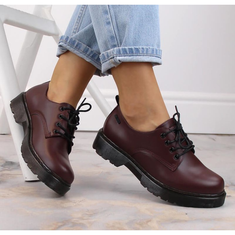 Pantofi Big Star W INT1569B visiniu roșu 1