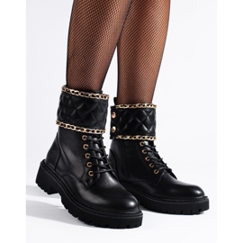 Muncitoare Shelovet cu ornament matlasat negru 1