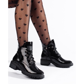 Cizme de dama lacuite negre Vinceza negru 1 Cizme de dama lacuite negre Vinceza negru 1