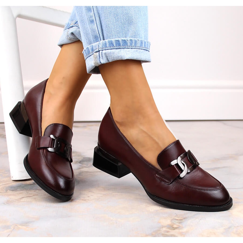 Vinceza 58162 pantofi visinii plat cu lant roșu 1 Vinceza 58162 pantofi visinii plat cu lant roșu 1