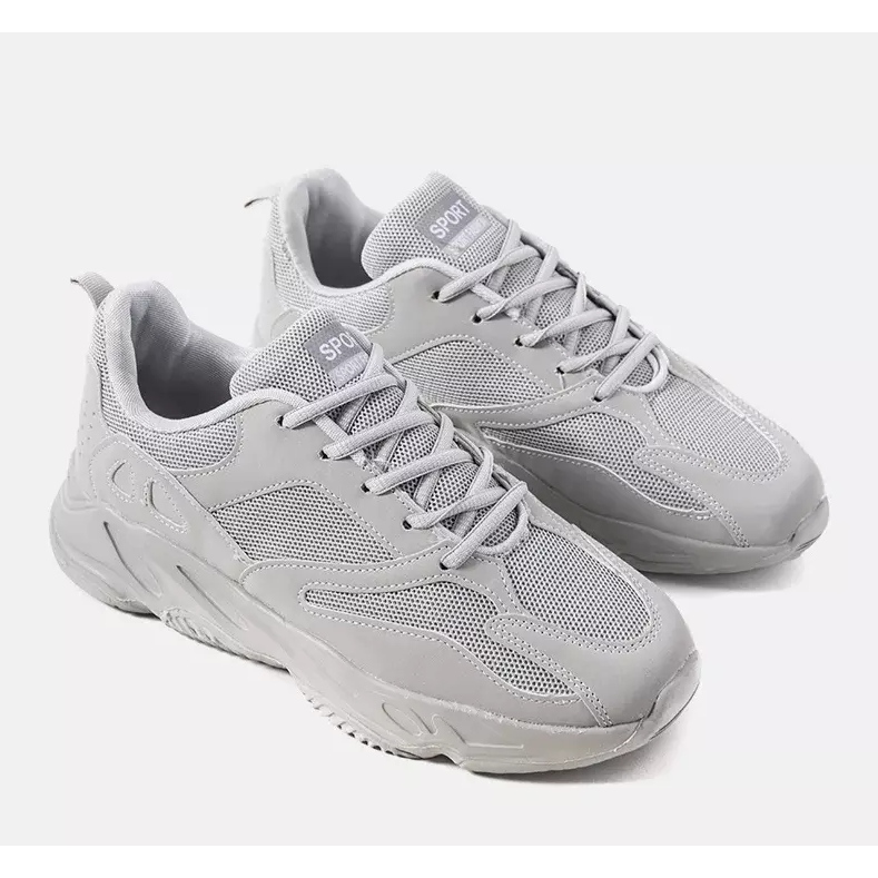 Tenisi sport gri de la Wolvers 1 Tenisi sport gri de la Wolvers 1