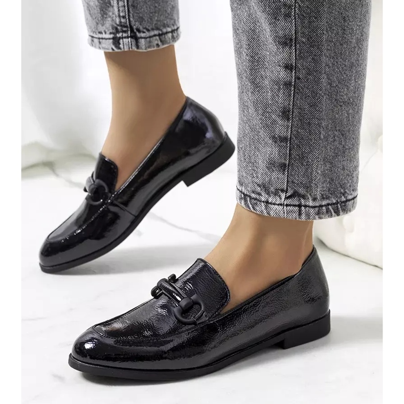 Pantofi din piele lacuita neagra de la Liese negru 1