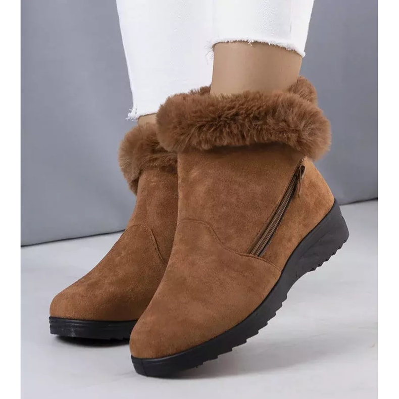 BM Cizme de zapada maro, izolate cu blana Crina 1