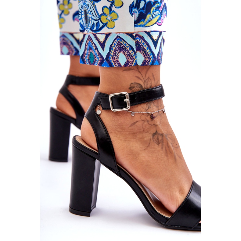 Sandale Clasice Damă Pe Toc Negru 1