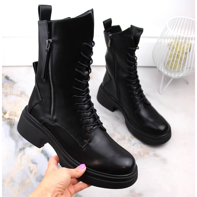 Cizme de ofițer negre de damă D&A S.Barski Premium Collection MR870-23 negru 1 Cizme de ofițer negre de damă D&A S.Barski Premium Collection MR870-23 negru 1