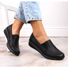 Pantofi de dama din piele, slip-on neagra Helios 350 negru 2