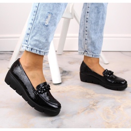 Pantofi de dama din piele, lacuiti negru Croco Filippo 1