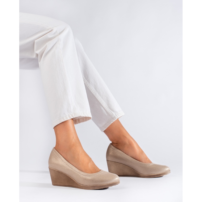 Pompe de damă Shelovet cu toc cu pană cu sclipici de aur 1