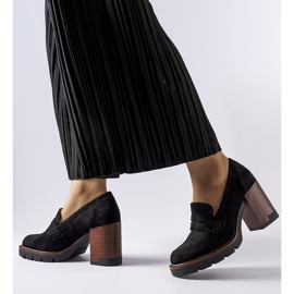 Pompi negri cu inserție din piele de la Vinceza negru 1