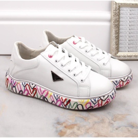 Pantofi albi din piele Filippo DP4480 de dama pe o platforma colorata 3