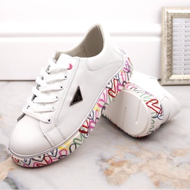Pantofi albi din piele Filippo DP4480 de dama pe o platforma colorata 4