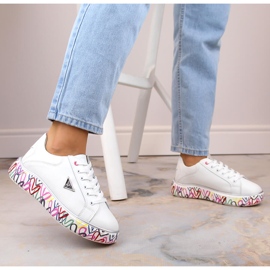 Pantofi albi din piele Filippo DP4480 de dama pe o platforma colorata 7