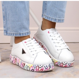 Pantofi albi din piele Filippo DP4480 de dama pe o platforma colorata 8