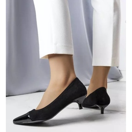 BM Pompe negre cu vârf lacuit de rață negru 1