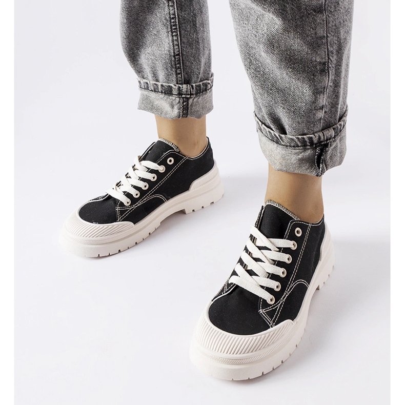 Tenisi Nassar din material negru 1