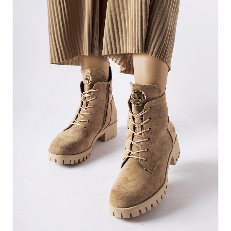 Cizme izolate bej Noha din piele intoarsa ecologica 1