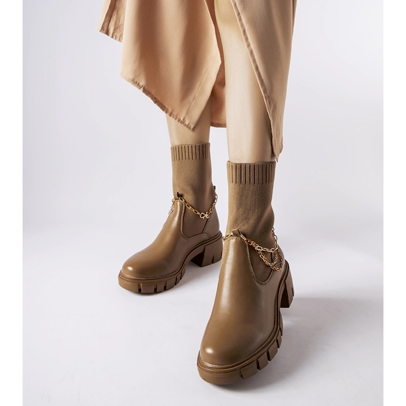 Botine maro cu partea superioară elastică Naser 1