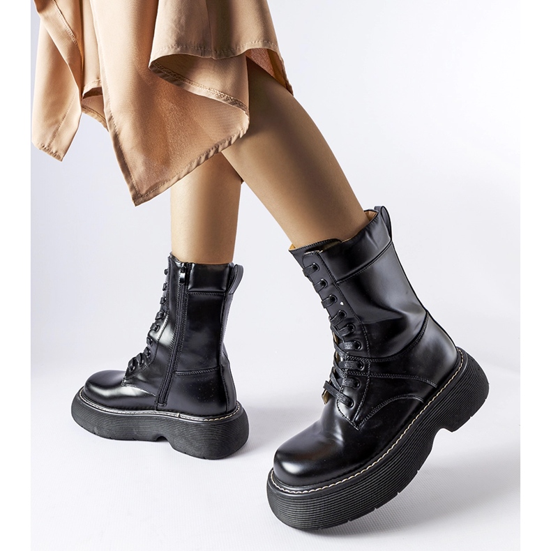 Cizme de muncitori izolate negre pe platforma Davi negru 1