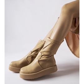 Botine bej pe platforma Shadid 2