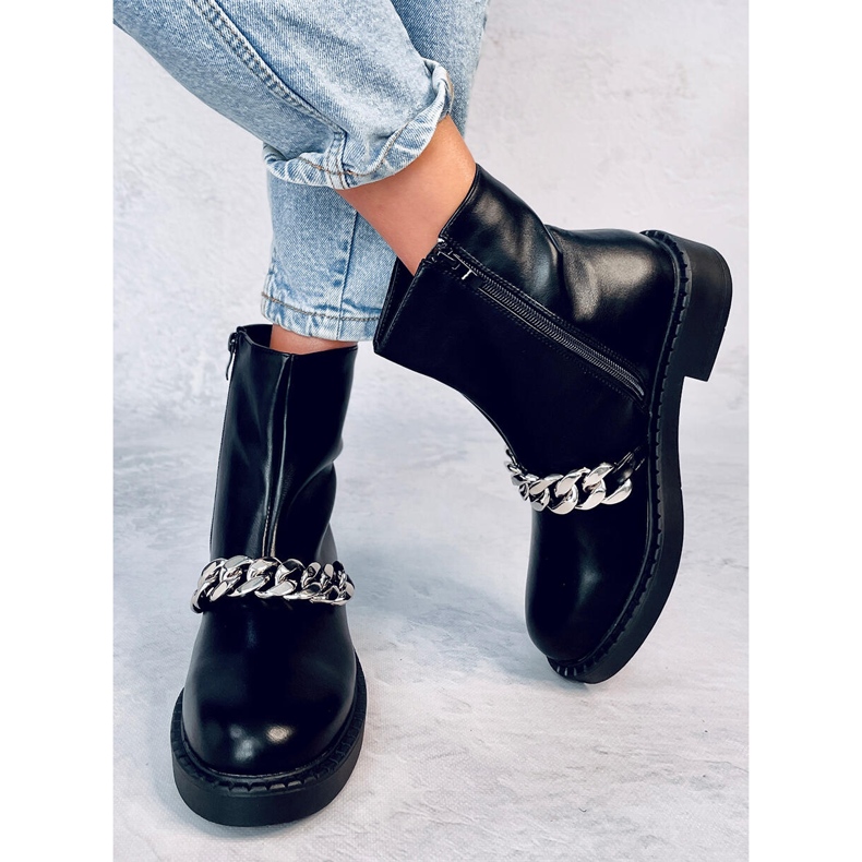 Botine de damă Foster Black cu lanț negru 1