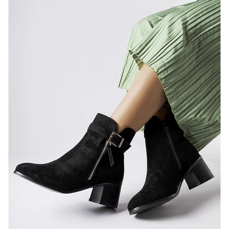 Botine negre Bédard cu toc jos negru 1