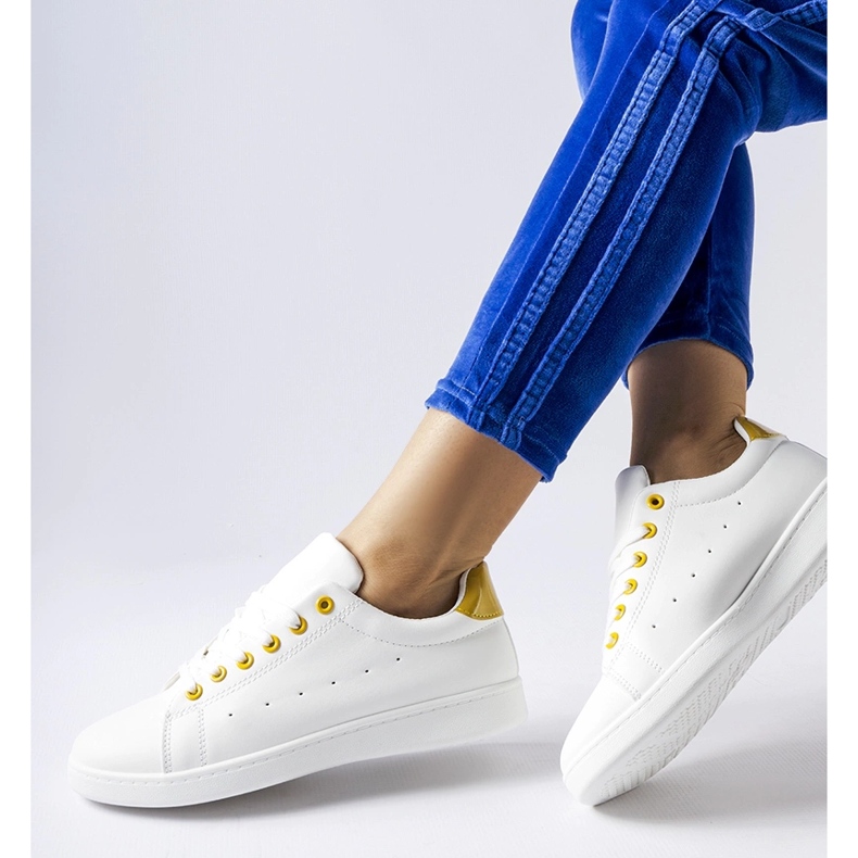 Adidasi Bushnell albi cu accente galbene 1