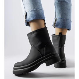 Botine Clotilde izolate cu cauciuc negru 2
