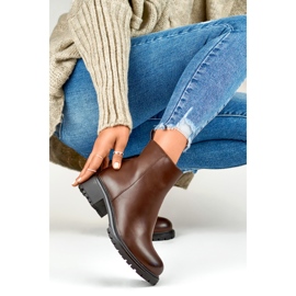 Botine de dama maro clasice din piele ecologica 1 Botine de dama maro clasice din piele ecologica 1