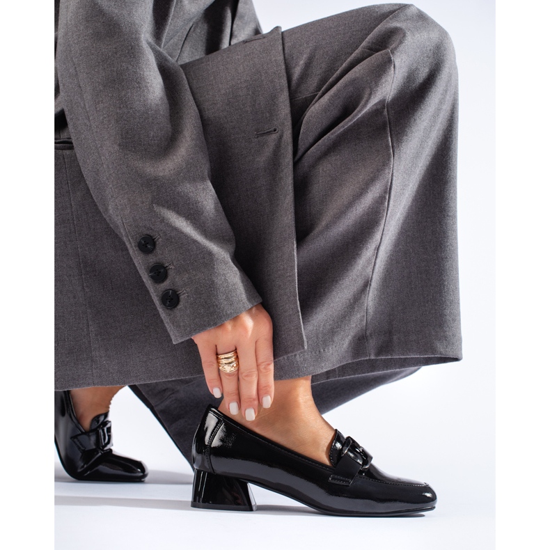 Pantofi de dama din piele lacuta Vinceza cu toc inalt negru 1