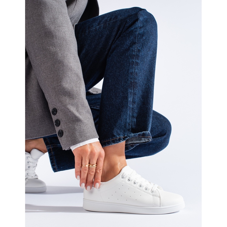 Pantofi sport de damă Shelovet albi 1 Pantofi sport de damă Shelovet albi 1