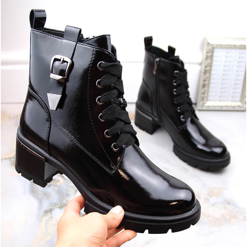 Cizme cu toc izolat din piele lacuita de dama, negre, S.Barski negru 1 Cizme cu toc izolat din piele lacuita de dama, negre, S.Barski negru 1