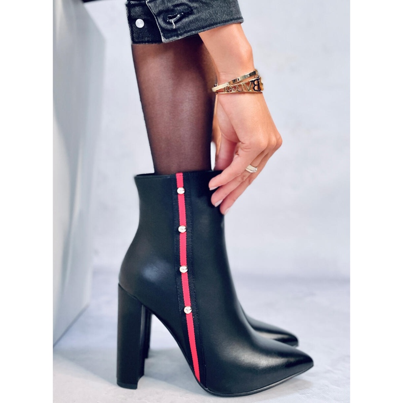 Tocuri înalte Keli Black negru 1