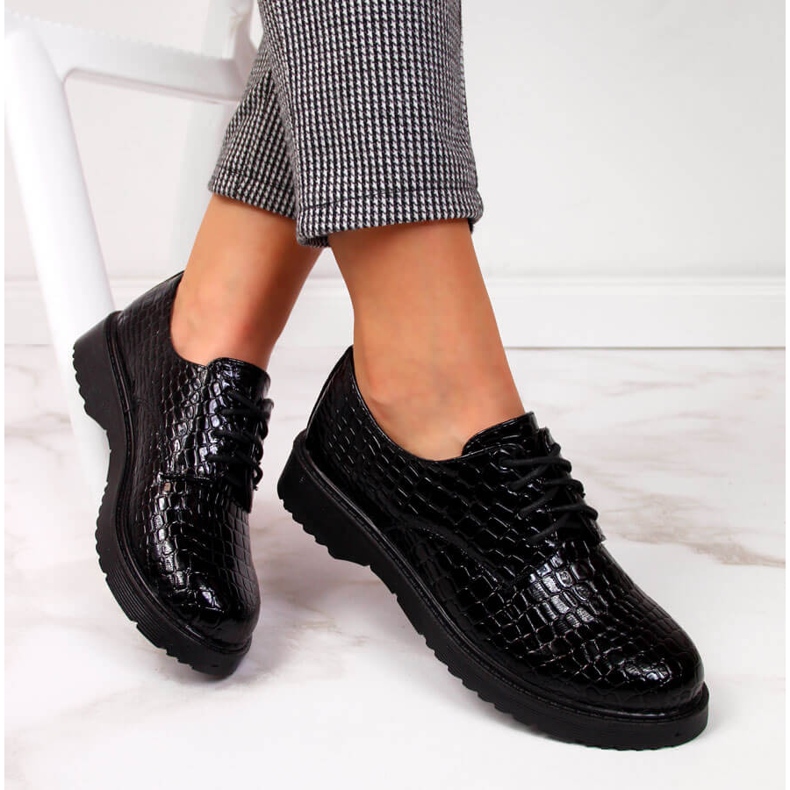 Pantofi oxford dama lacuiti, negri, T.Sokolski J23-324 negru 1