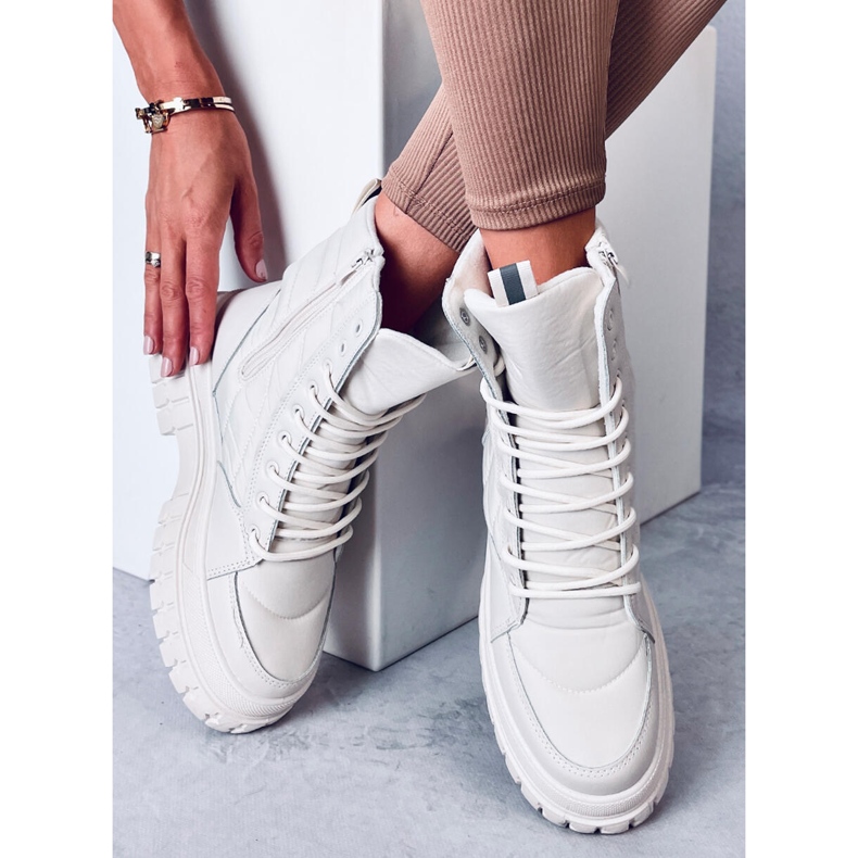 Cizme plate cu șireturi Barkin Beis bej 2 Cizme plate cu șireturi Barkin Beis bej 2