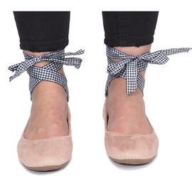 BM Balerini roz cu arc Acro 1