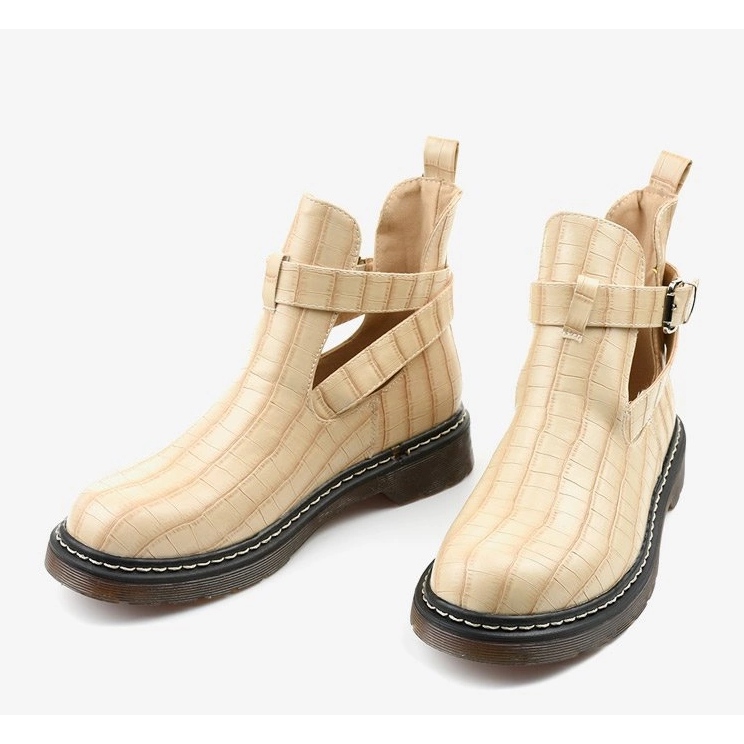 Cizme bej cu cataramă Nillda 1