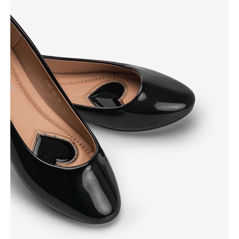 Balerini India lacuit negru 1