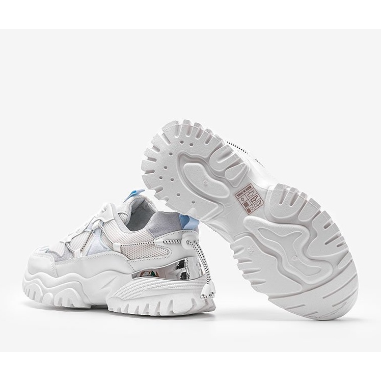 Adidași sport de culoare albă Cristal 1