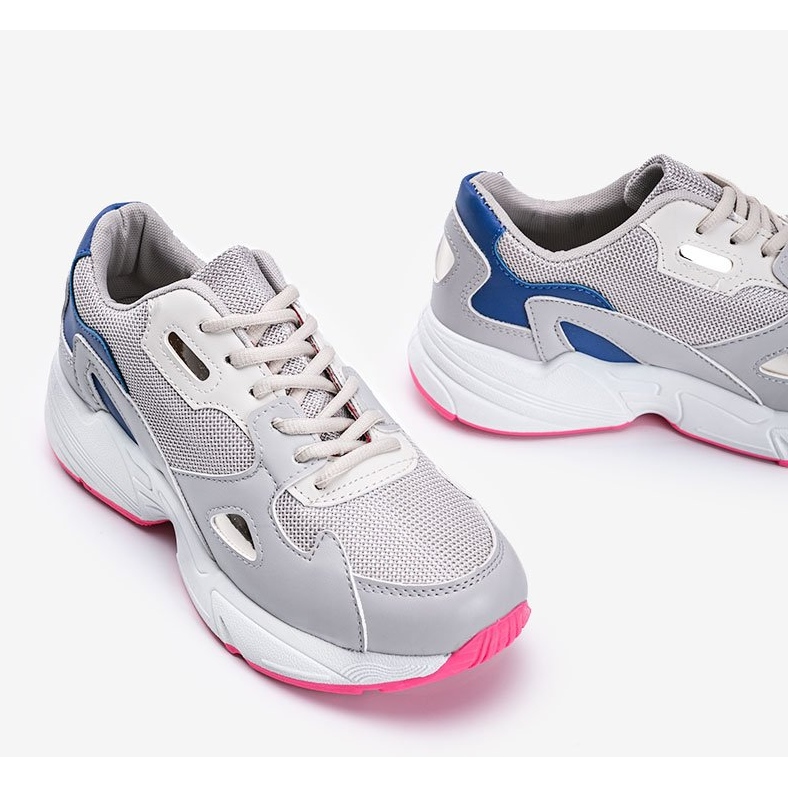 Adidași gri pentru femei Kendall 1